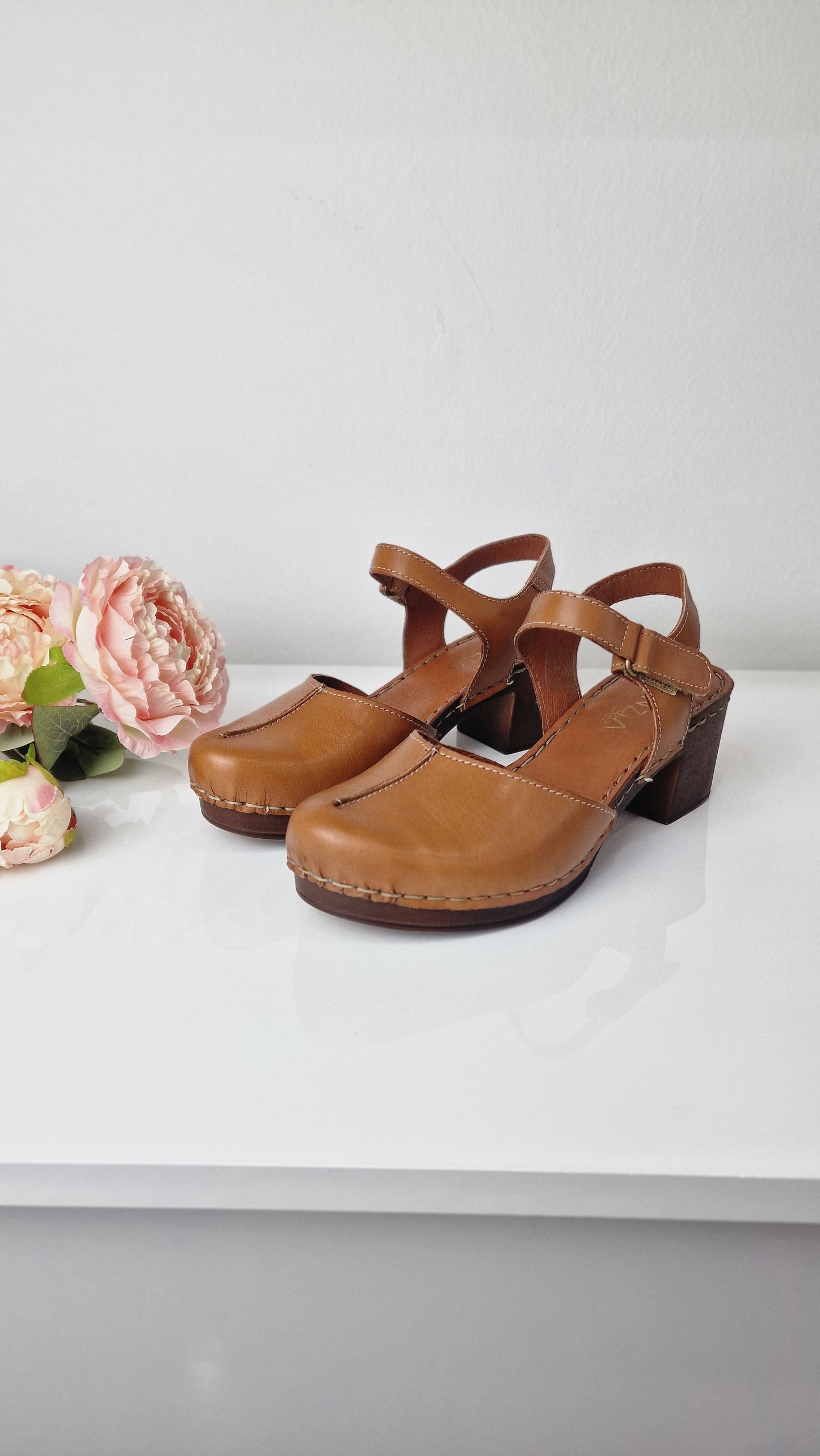 CINZIA SOFT ZOCCOLO CUOIO